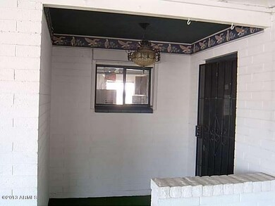 023-301604 - Front Entry