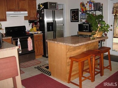 10128 E Dobson Rd, Bloomfield, IN 47424 - photo 3