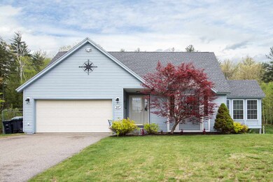 27 G h Carter Dr, Danville, NH 03819 - photo 2