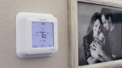 Home-Is-Connected_Honeywell-Thermostat
