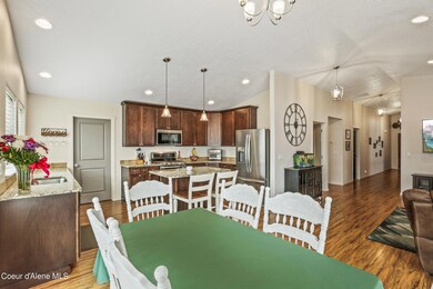 006_Dining & Kitchen