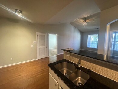 4245 NE Meadow Creek Cir unit 306, Fayetteville, AR 72703 - photo 7