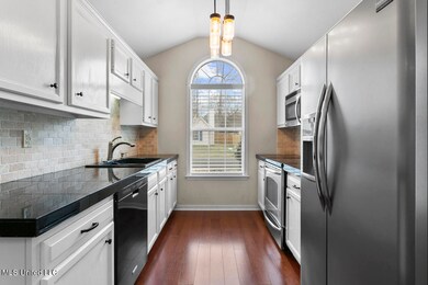 341 Audubon Cir final-7