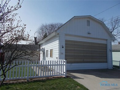 232 W Capistrano Ave, Toledo, OH 43612 - photo 2