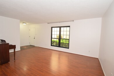 14351 Lost Meadow Ln, Houston, TX 77079 - photo 4