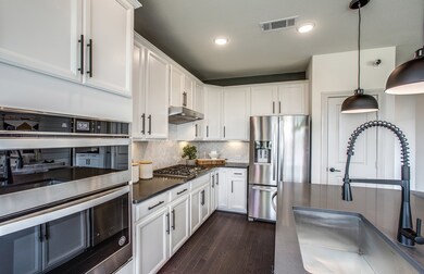 4008 Delta Rose St, Houston, TX 77018 - photo 2