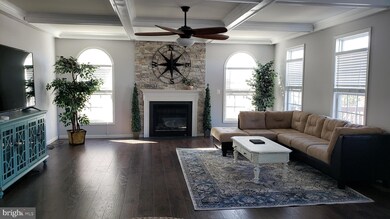 17 Banner Spring Cir, Stafford, VA 22554 - photo 2