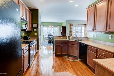 7N4A4567_8_9Real-Estate01