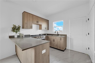 2808 Alpha Rd, Weslaco, TX 78596 - photo 4