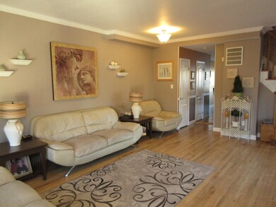 11 Crabtree Ave, Staten Island, NY 10309 - photo 4