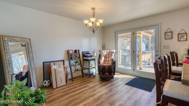 808 Pine St-32