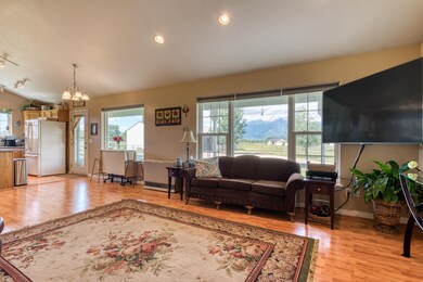 455 Bellview Ct, Stevensville, MT 59870 - photo 5