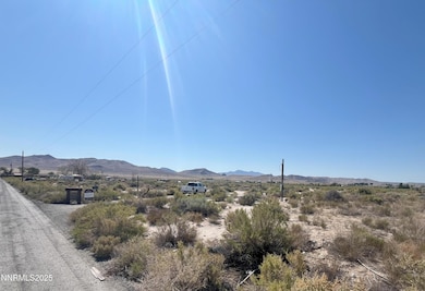 9 Ogden Ln, Yerington, NV 89447 - photo 2