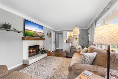 2233 17th Ave E, Saint Paul, MN 55109 - photo 5