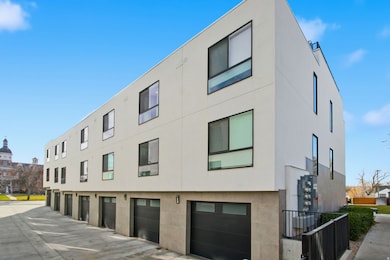 423 E 2100 S unit 202, Salt Lake City, UT 84115 - photo 3