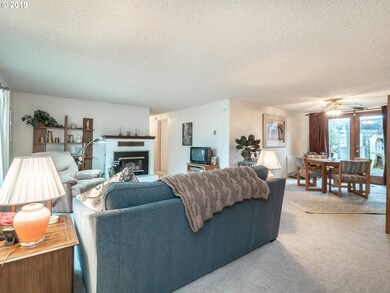 Living Room/Dining Room