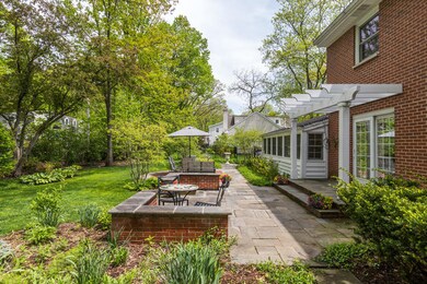 949 Elizabeth Ave, Naperville, IL 60540 - photo 6