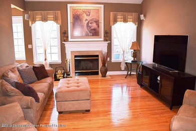 16 W Parsonage Way, Manalapan, NJ 07726 - photo 5