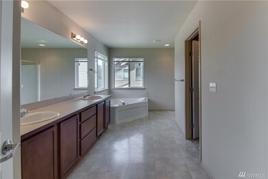 1401 Riddell Ave NE, Orting, WA 98360 - photo 7