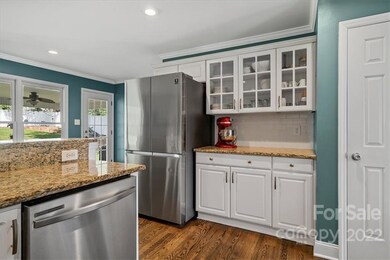 921 Argyle Ct, Statesville, NC 28677 - photo 5