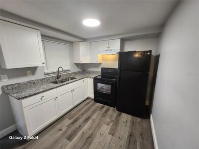 8017 Emi Ann Ln, Riverview, FL 33578 - photo 3