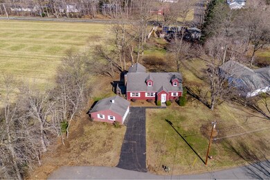 18 Highland Cir, Hadley, MA 01035 - photo 3