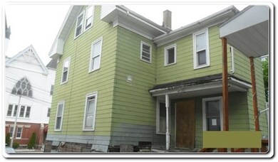 21 Johnson St, Lynn, MA 01902 - photo 2