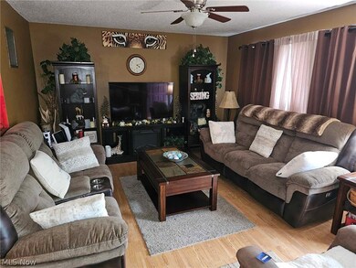 4990 Labelle Dr, Columbus, OH 43232 - photo 4