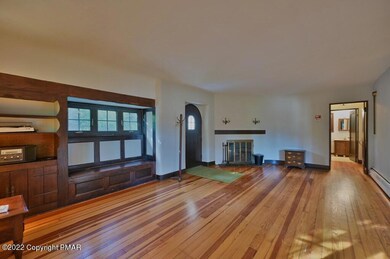 713 Thomas St, Stroudsburg, PA 18360 - photo 7