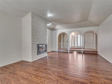 2812 Camelot Dr, Oklahoma City, OK 73120 - photo 4