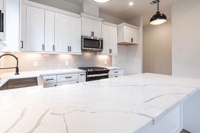 2511 Stuart St, Houston, TX 77004 - photo 5