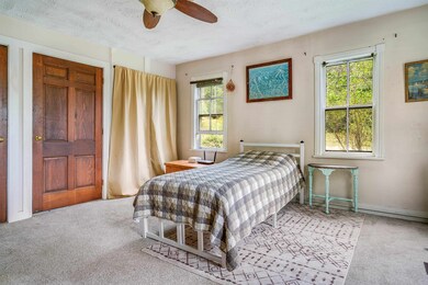 622 2nd Nh Turnpike, Hillsborough, NH 03244 - photo 6