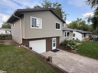 1620 Willow St, Harlan, IA 51537 - photo 3