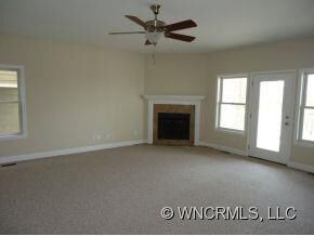 Entertainment Room w Fireplace