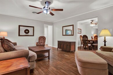 1313 Hillcrest Blvd, Gainesville, TX 76240 - photo 4