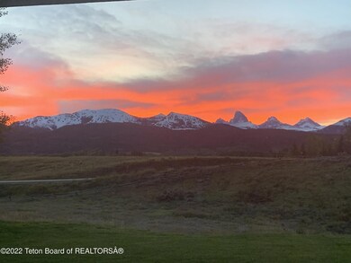 Sunrise over the Tetons