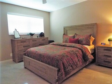 GUEST BEDROOM HAS 2ND DOOR TO EXTERNAL CATWALK