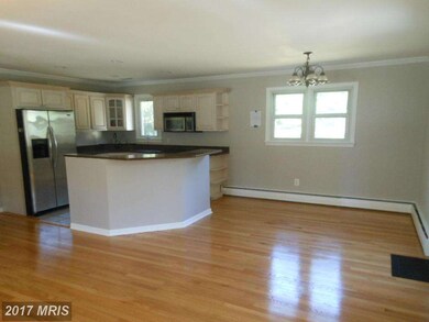 2604 Bomek Cir, Sykesville, MD 21784 - photo 7