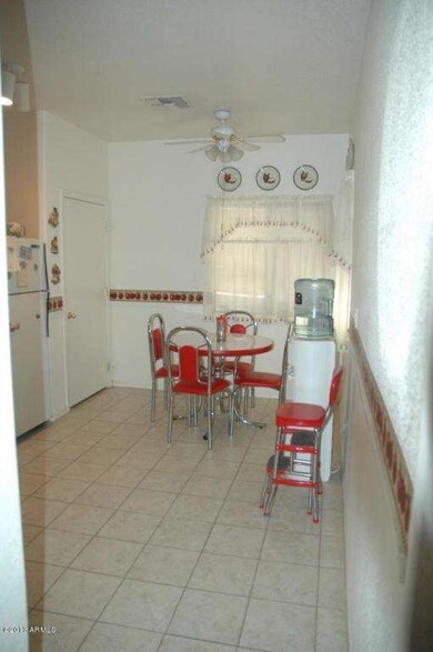 KITCHEN01