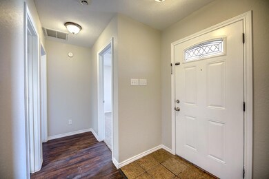 605 Valleyridge Ct, Decatur, TX 76234 - photo 5