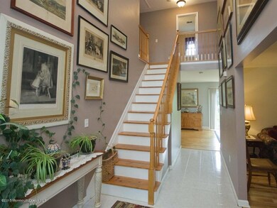 003_FOYER