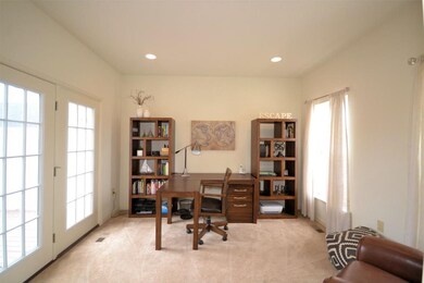 2017 Sunnyvale Dr, Pennsburg, PA 18073 - photo 5