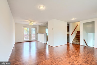 8072 Red Jacket Way, Jessup, MD 20794 - photo 7