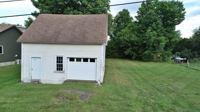 67 Broadview Ave, Newport, VT 05855 - photo 3