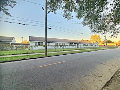 1917 Andrews St, Mobile, AL 36617 - photo 4