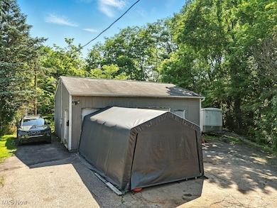 8505 Olde 8 Rd, Northfield, OH 44067 - photo 4