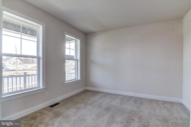 16797 Mill Station Way unit 51, Dumfries, VA 22025 - photo 5