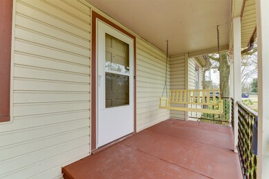 307 Roxanne St, Tomball, TX 77375 - photo 5