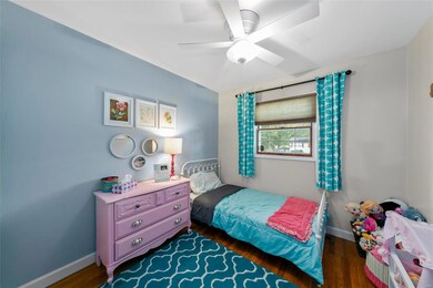 Nicely sized bedrooms!!!