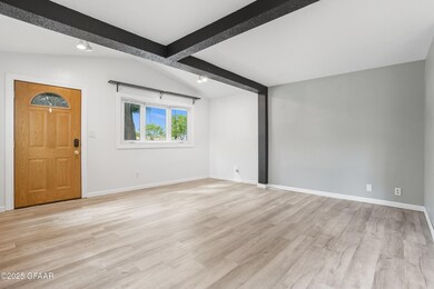 924 N 5th St, Grand Forks, ND 58203 - photo 3